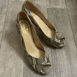 Peep toe Kate Spade heels 7
